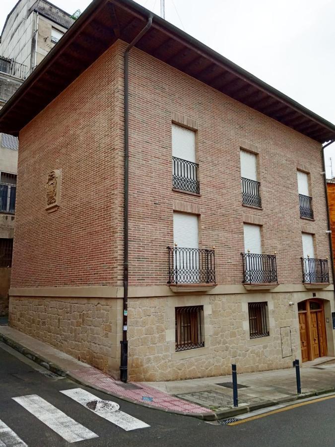 Atico Luminoso En Pleno Centro De Haro Apartment Exterior photo